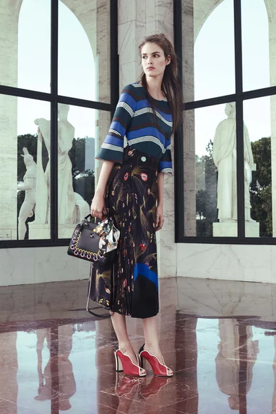 Look 23